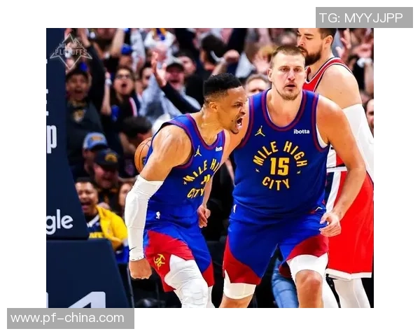 小卡手感冰冷仅得10分快船惨遭吊打正负值低至负25存在感全无